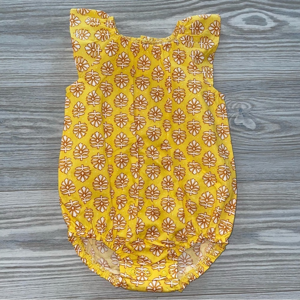 ⭐Carter’s Baby Girls Bubble Romper 6 Months⭐